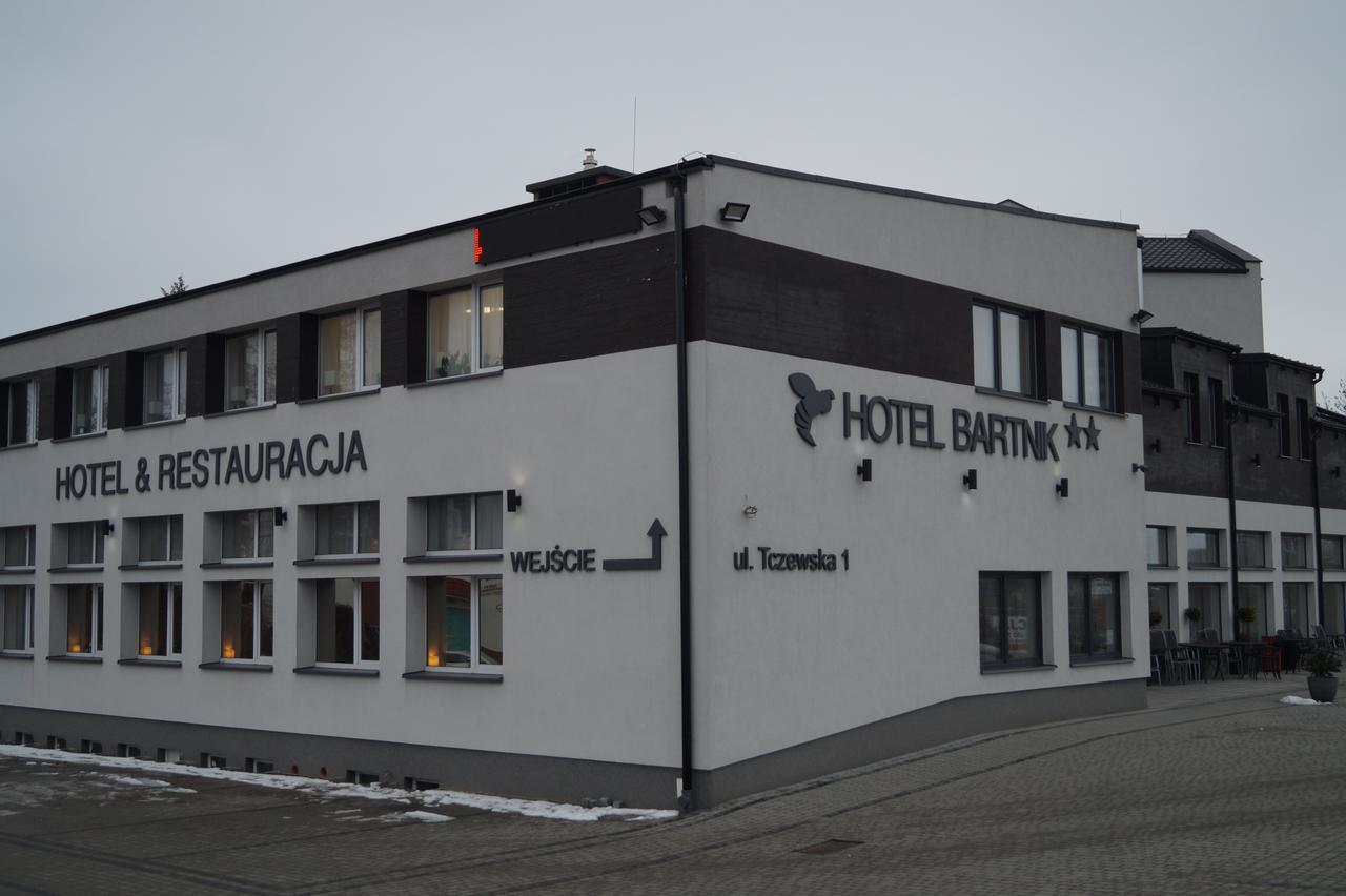 Hotel Bartnik Pszczółki Bagian luar foto
