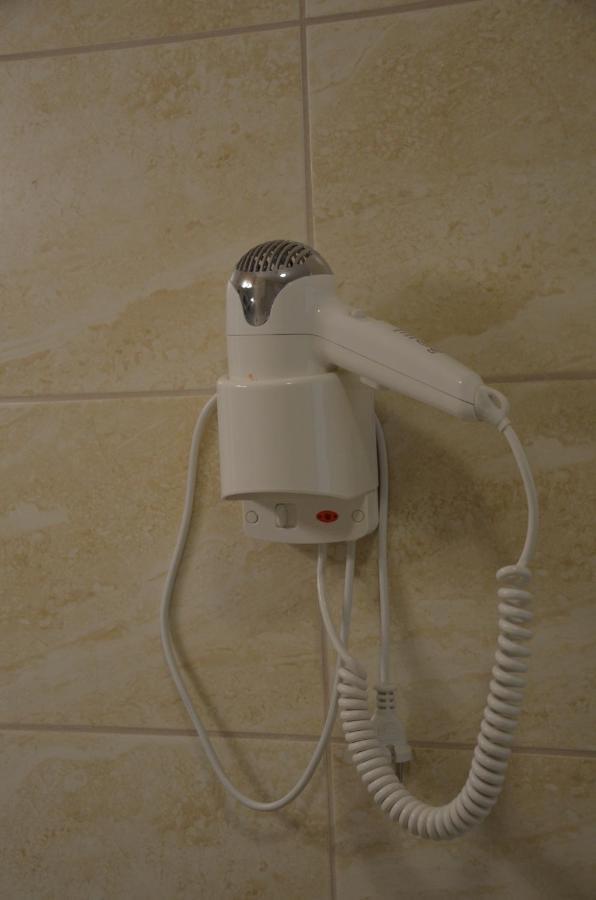 Hotel Bartnik Pszczółki Bagian luar foto